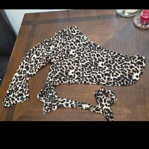 Women's Plus Leopard Off Shoulder Long Sleeve Crop Top 4x